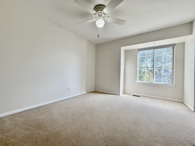 $550,000 | 1664 Brighton Drive, Mundelein, IL 60060