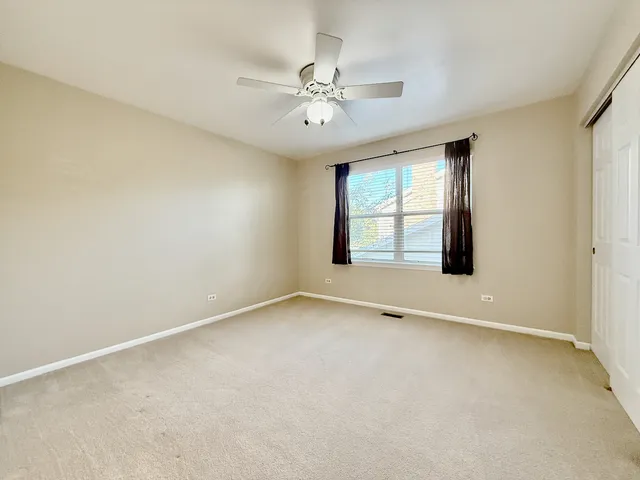 $550,000 | 1664 Brighton Drive, Mundelein, IL 60060