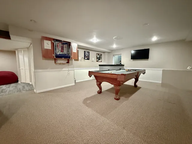 $550,000 | 1664 Brighton Drive, Mundelein, IL 60060