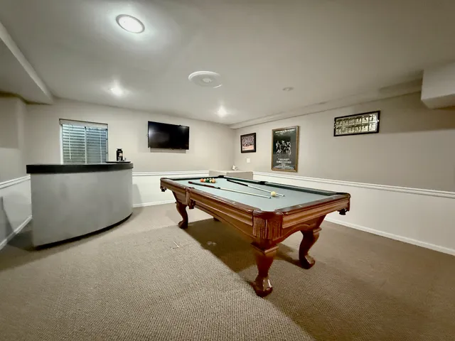 $550,000 | 1664 Brighton Drive, Mundelein, IL 60060