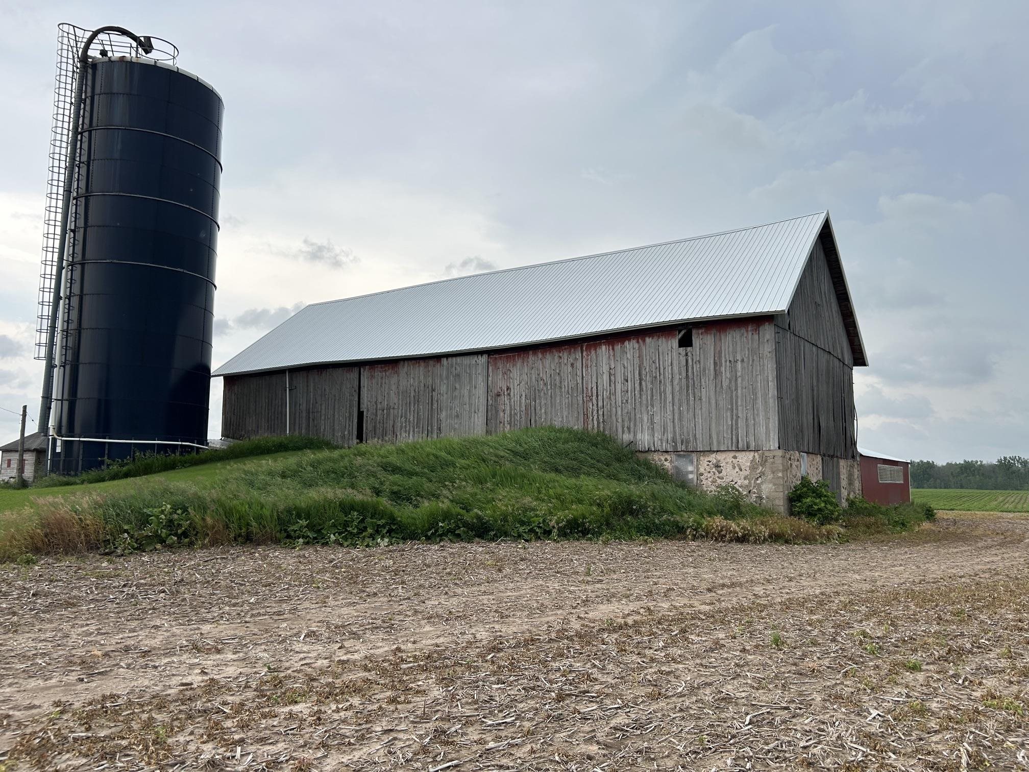 W2337 County Road East Cecil, WI 54111 - Photo 20 of 21