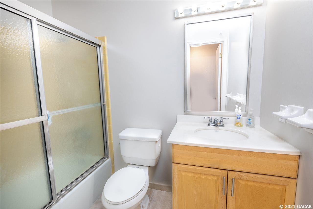 616 Northwest 98th Street Gainesville, FL 32607 - Photo 16 of 24 Gallery Image 16