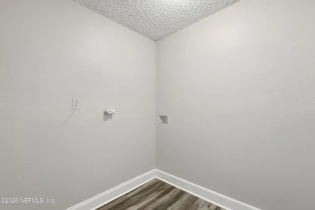 a house view with a outdoor space