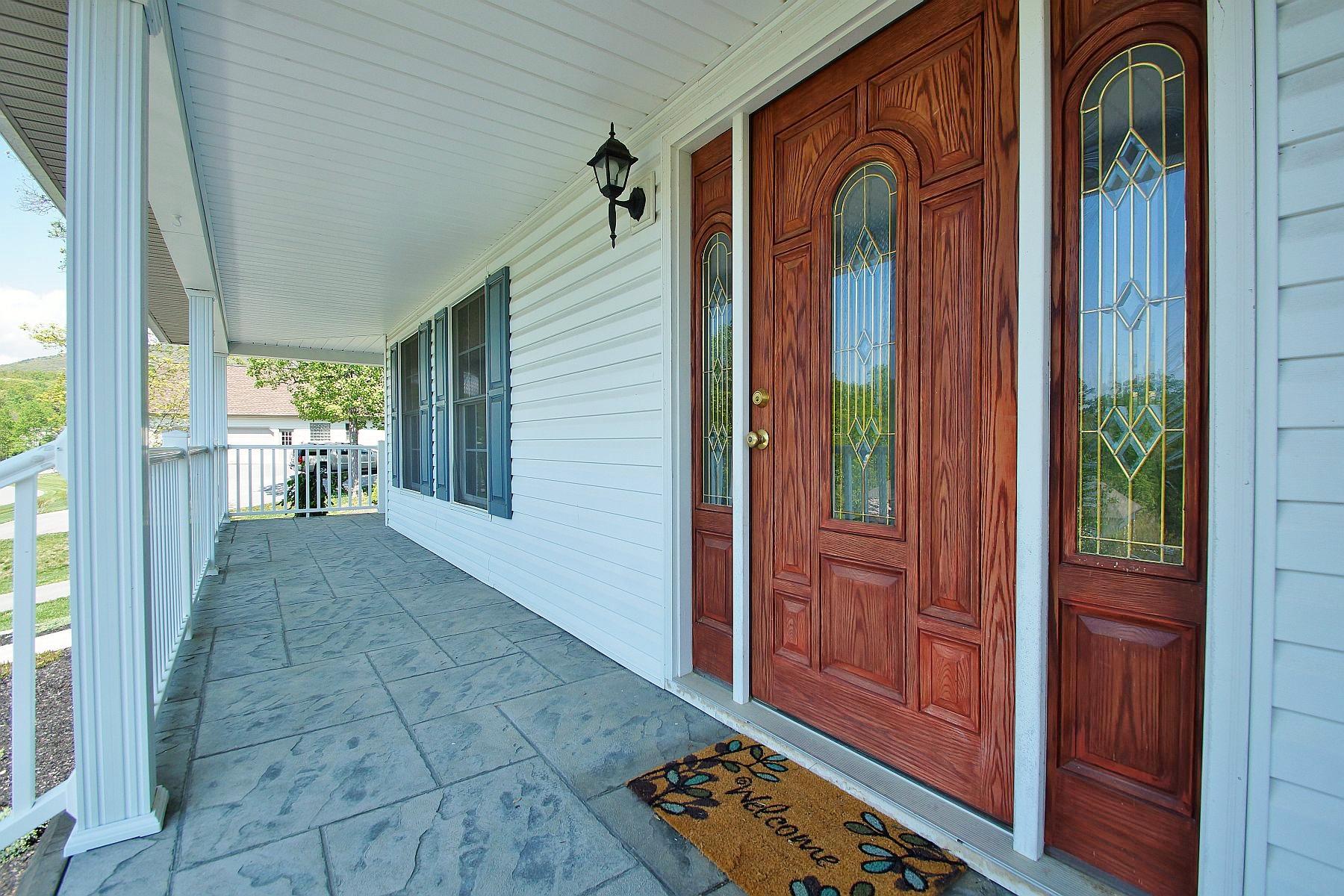 125 Claybrook Court Blue Ridge, VA 24064 - Photo 3 of 36 dsc09849