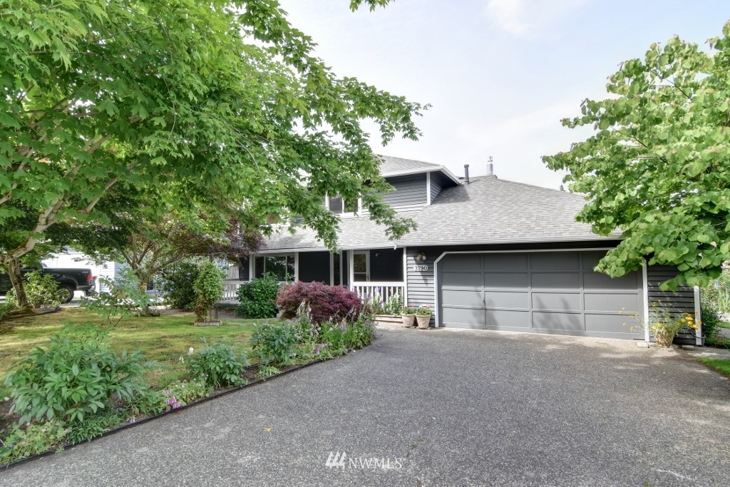 3790 Spring Coulee Road Bellingham, WA 98226 - Photo 3 of 25