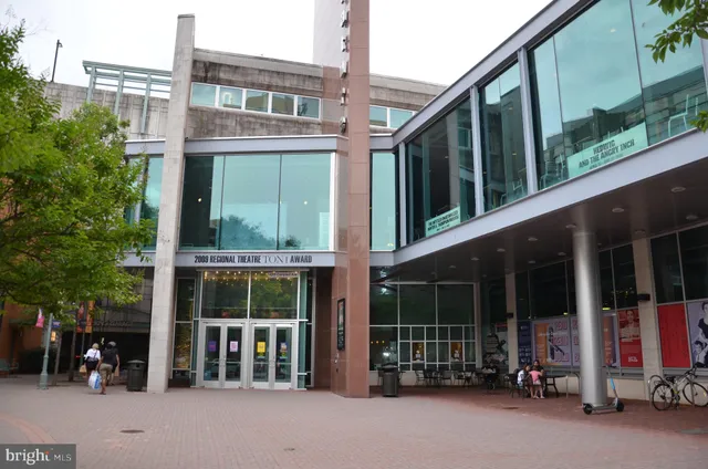 $1,250,000 | 2713 24th Road South, Arlington, VA 22206