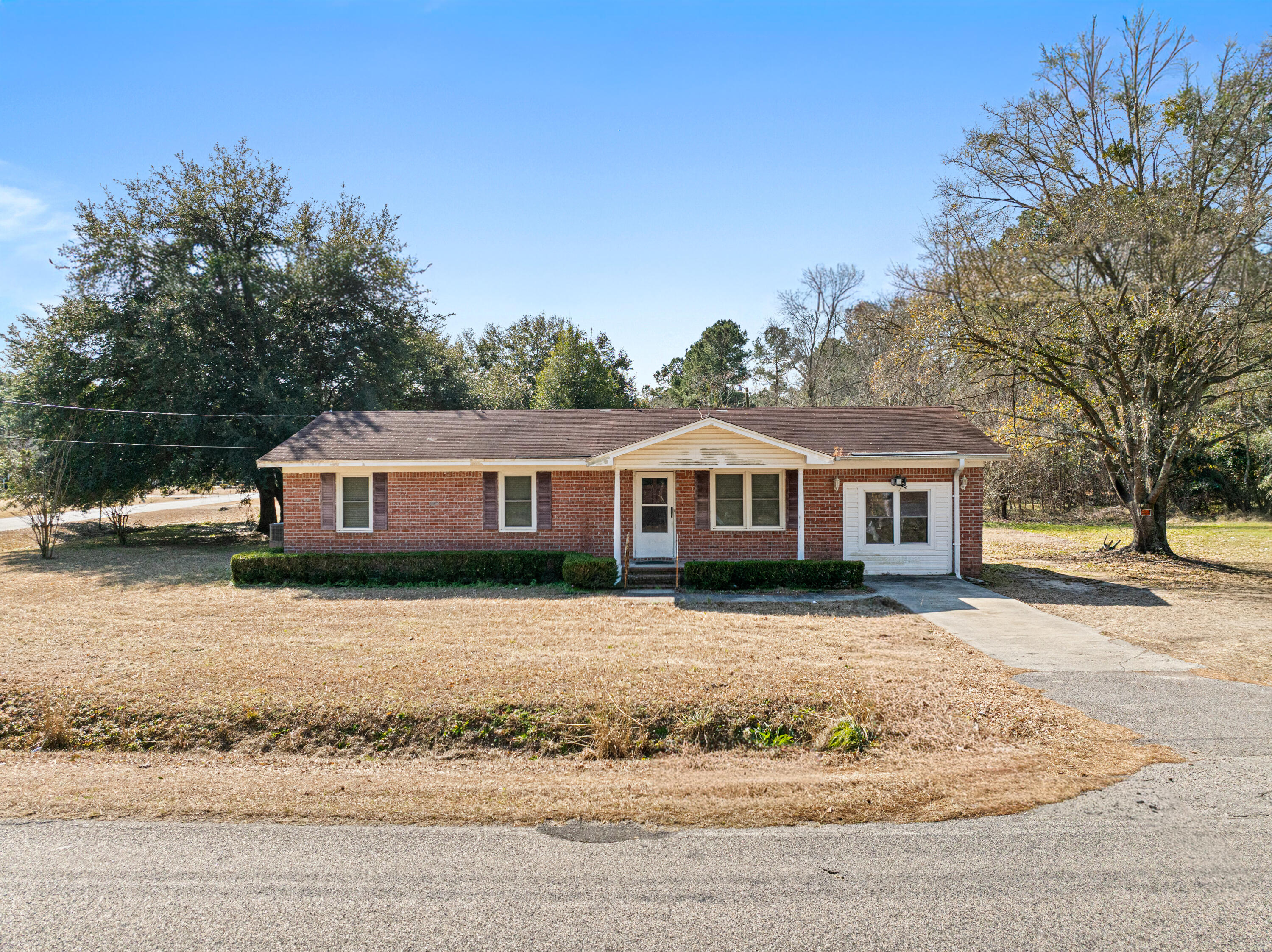 1225 Old Mill Road St. Stephen, SC 29479 - Photo 1 of 20 1225OldMillRd.NicoleBurbgePhoto-15