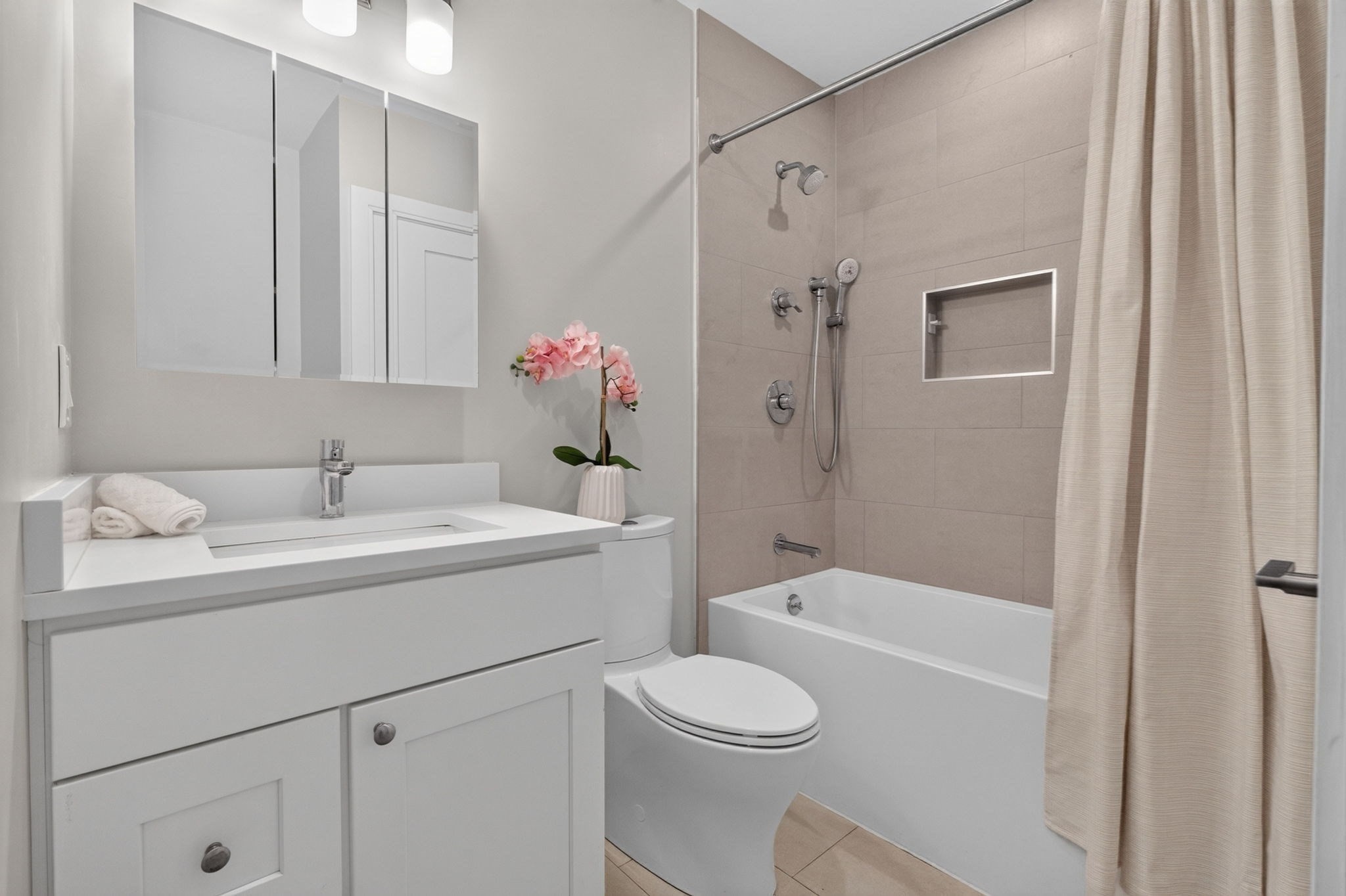 3247 Washington Street, Unit 3 Boston, MA 02130 - Photo 14 of 21 Gallery Image 14