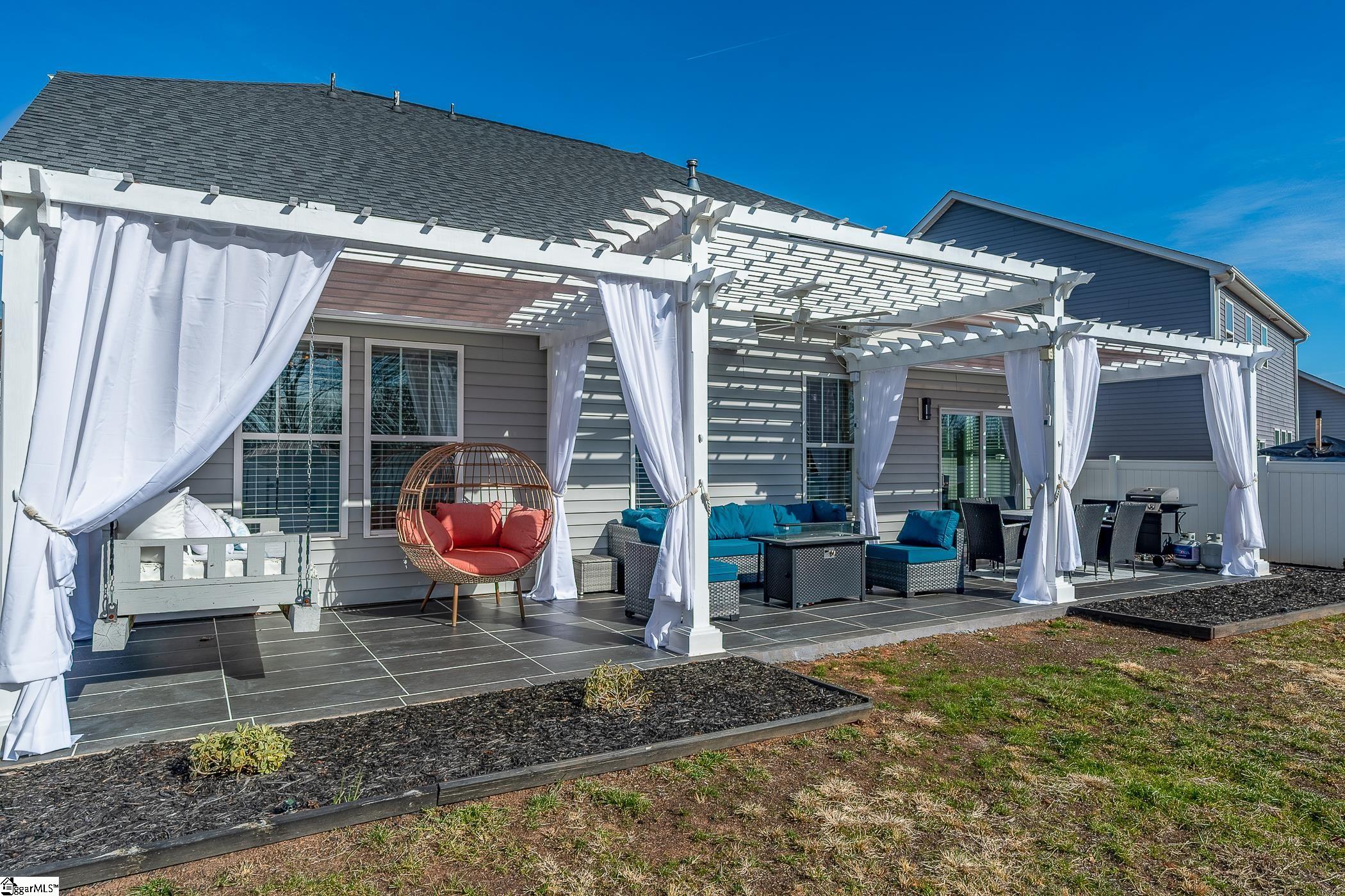 157 Foxbank Circle Greer, SC 29651 - Photo 2 of 42