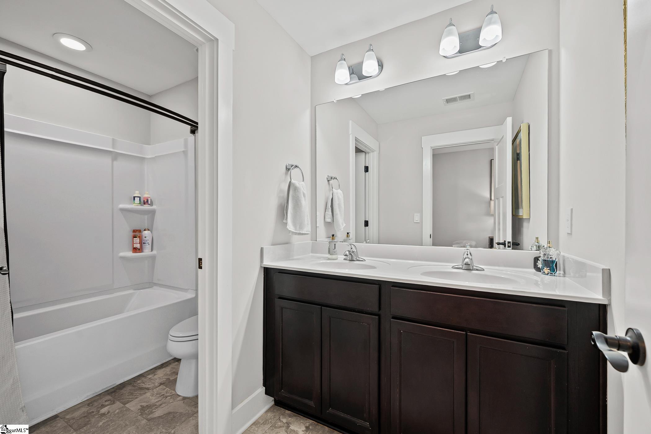 157 Foxbank Circle Greer, SC 29651 - Photo 33 of 42