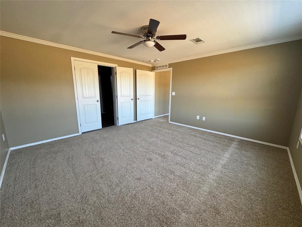 5481 Fm 1235 Merkel, TX 79536 - Photo 11 of 28 a view of a livingroom with a ceiling fan