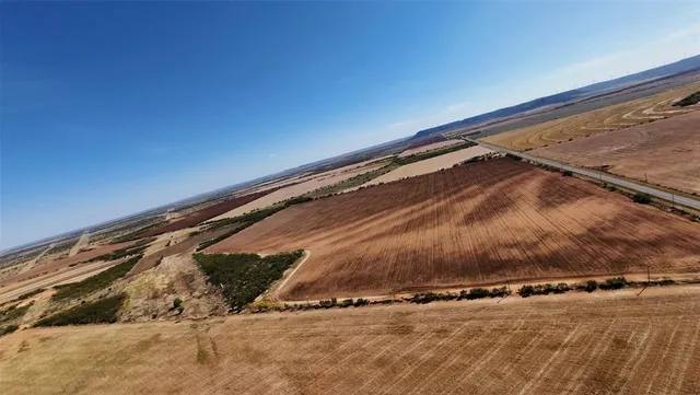 a view of a black and white wall