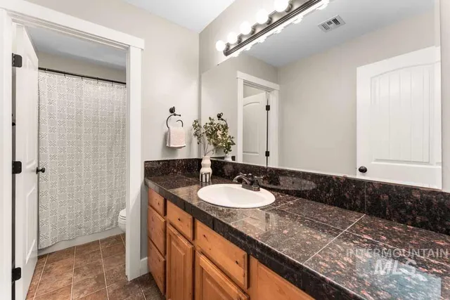 $425,000 | 5231 West Morris Hill Road, Boise, ID 83706