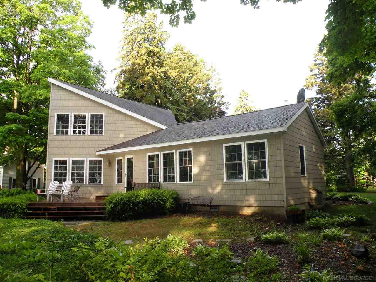 2363 South Lakeshore Road Applegate, MI 48401 - Photo 1 of 55 50046484.JPG