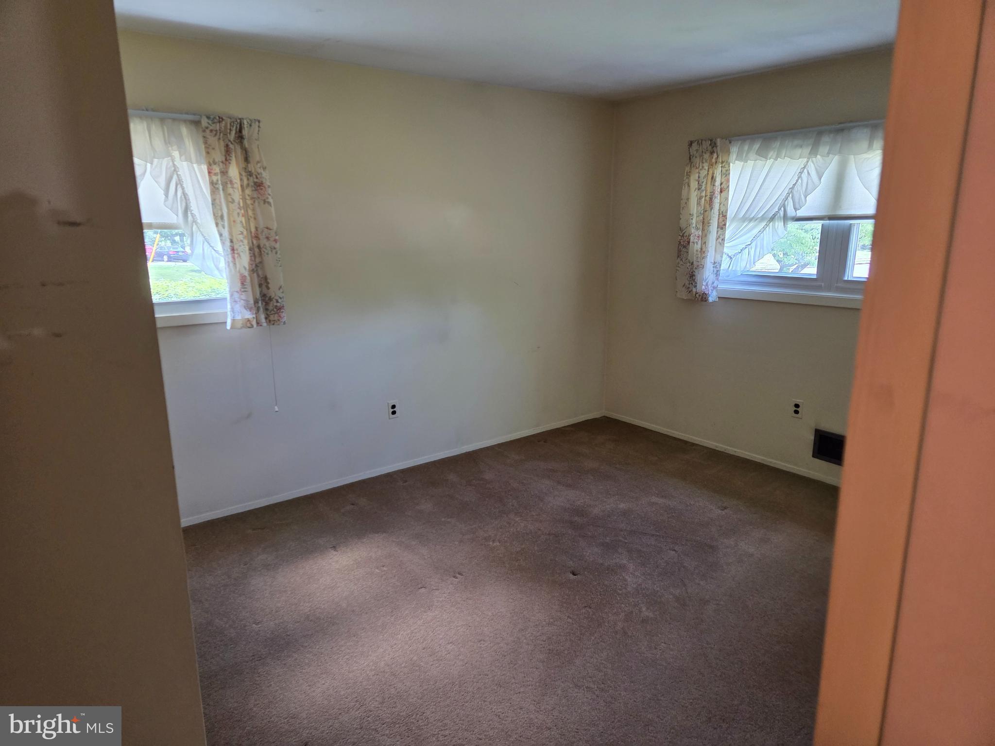 107 Upper Ferry Road Ewing, NJ 08628 - Photo 15 of 23 2nd Bedroom
