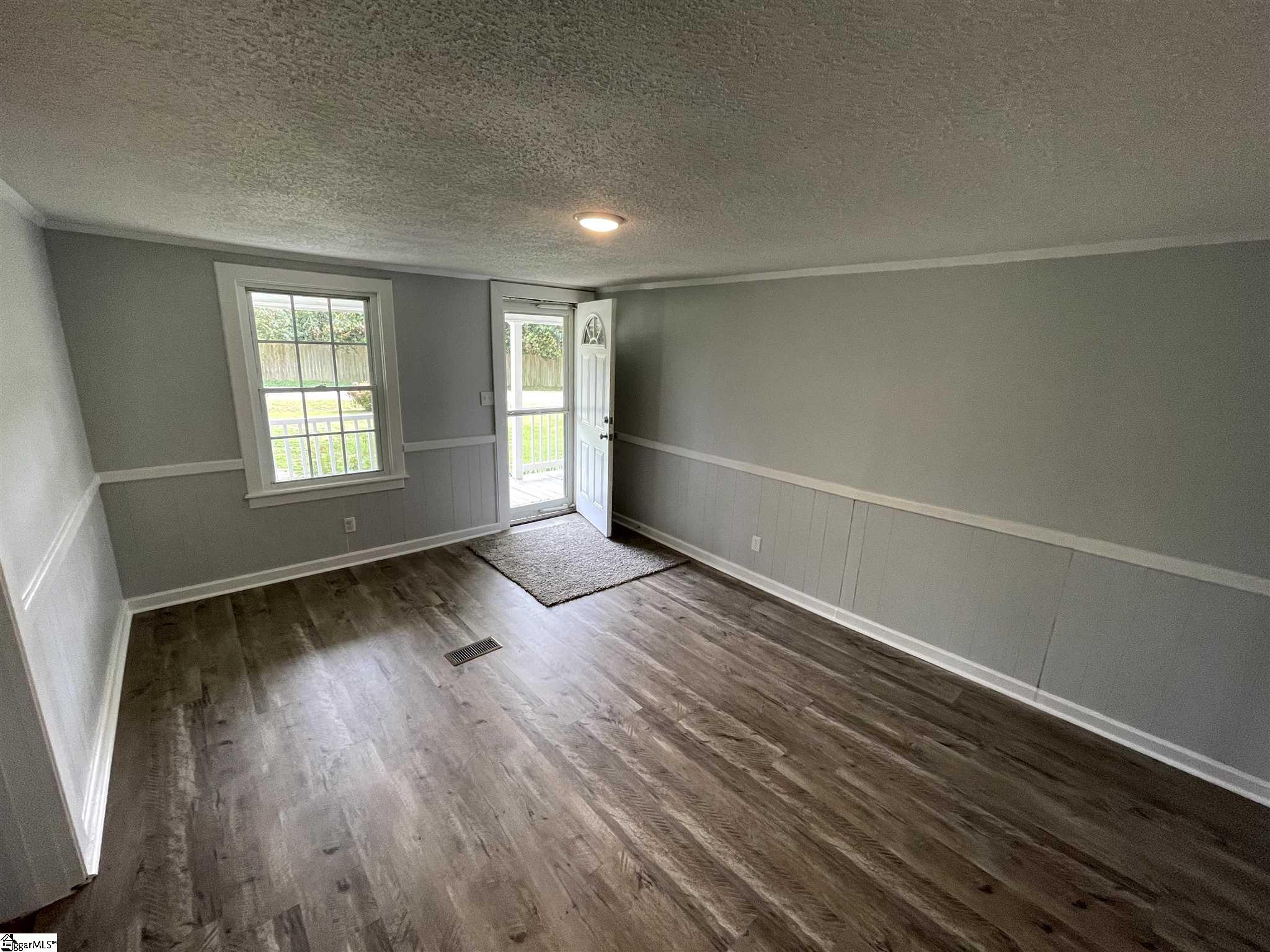 418 Tool Road Boiling Springs, SC 29316 - Photo 2 of 11 Gallery Image 2