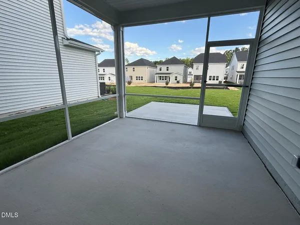 $2,390 | 332 Canyon Gap Way, Raleigh, NC 27610