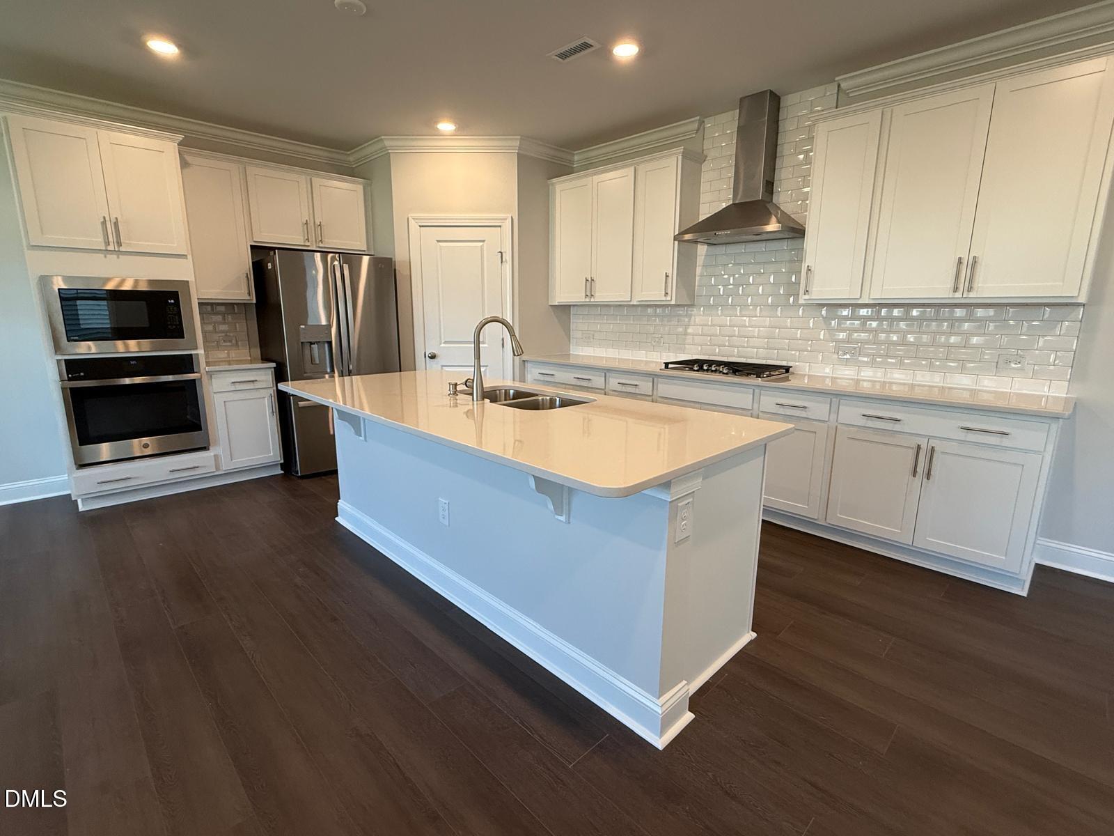 332 Canyon Gap Way Raleigh, NC 27610 - Photo 4 of 36 46d67305-d588-4e80-bbad-d6c31862b6c8