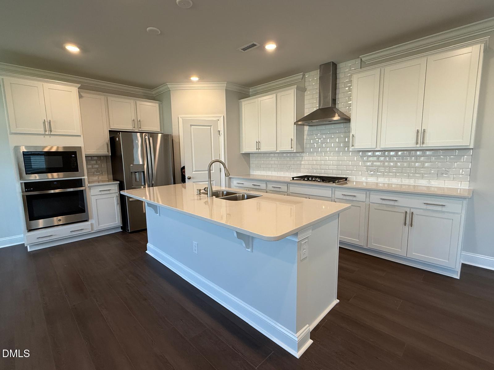 332 Canyon Gap Way Raleigh, NC 27610 - Photo 5 of 36 17cfefc1-75f7-4185-bbf3-cd8cad90a807