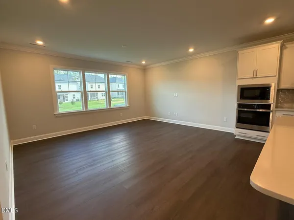 $2,390 | 332 Canyon Gap Way, Raleigh, NC 27610