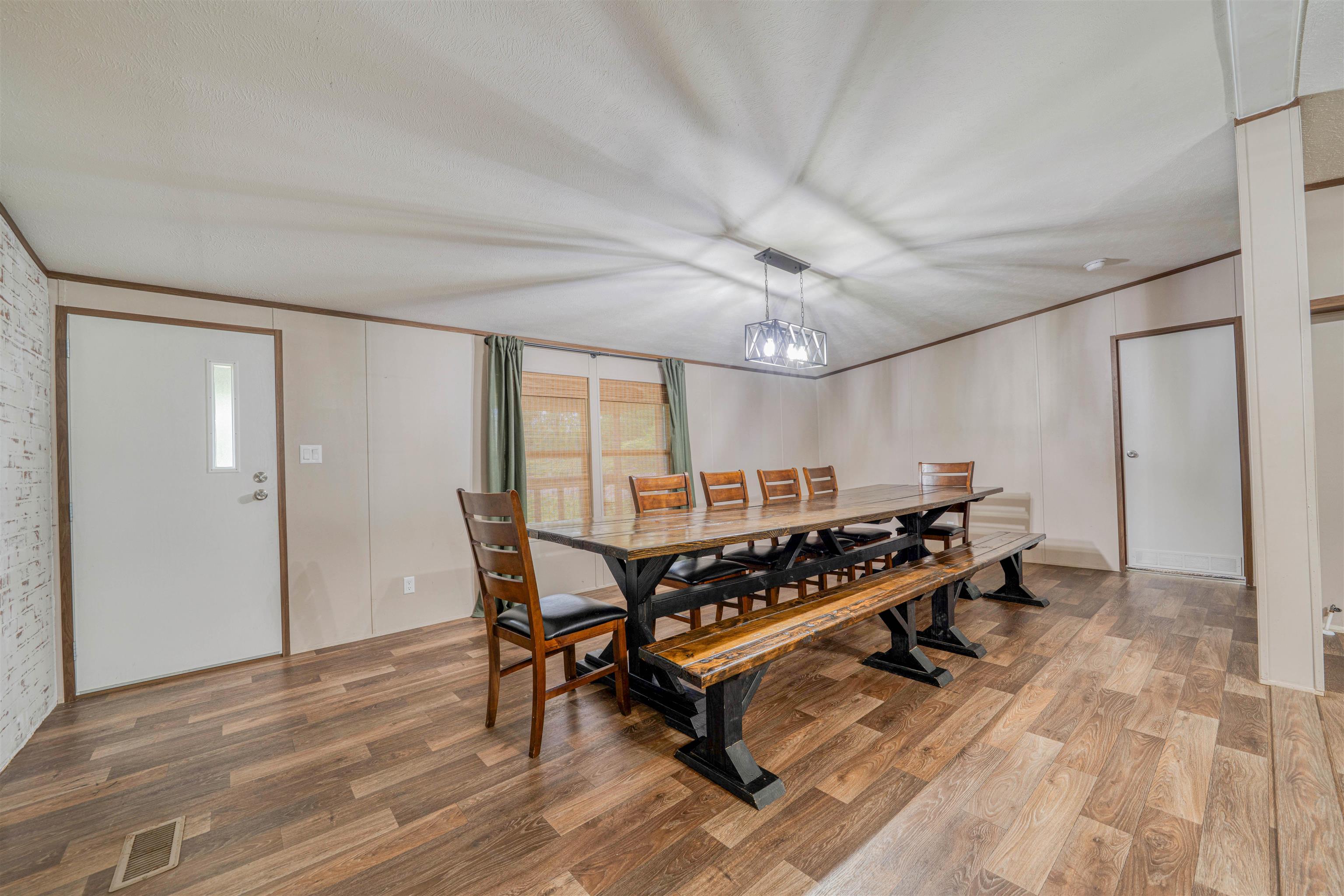 629 East Stand Pipe Road Marshall, TX 75670 - Photo 9 of 34 Gallery Image 9