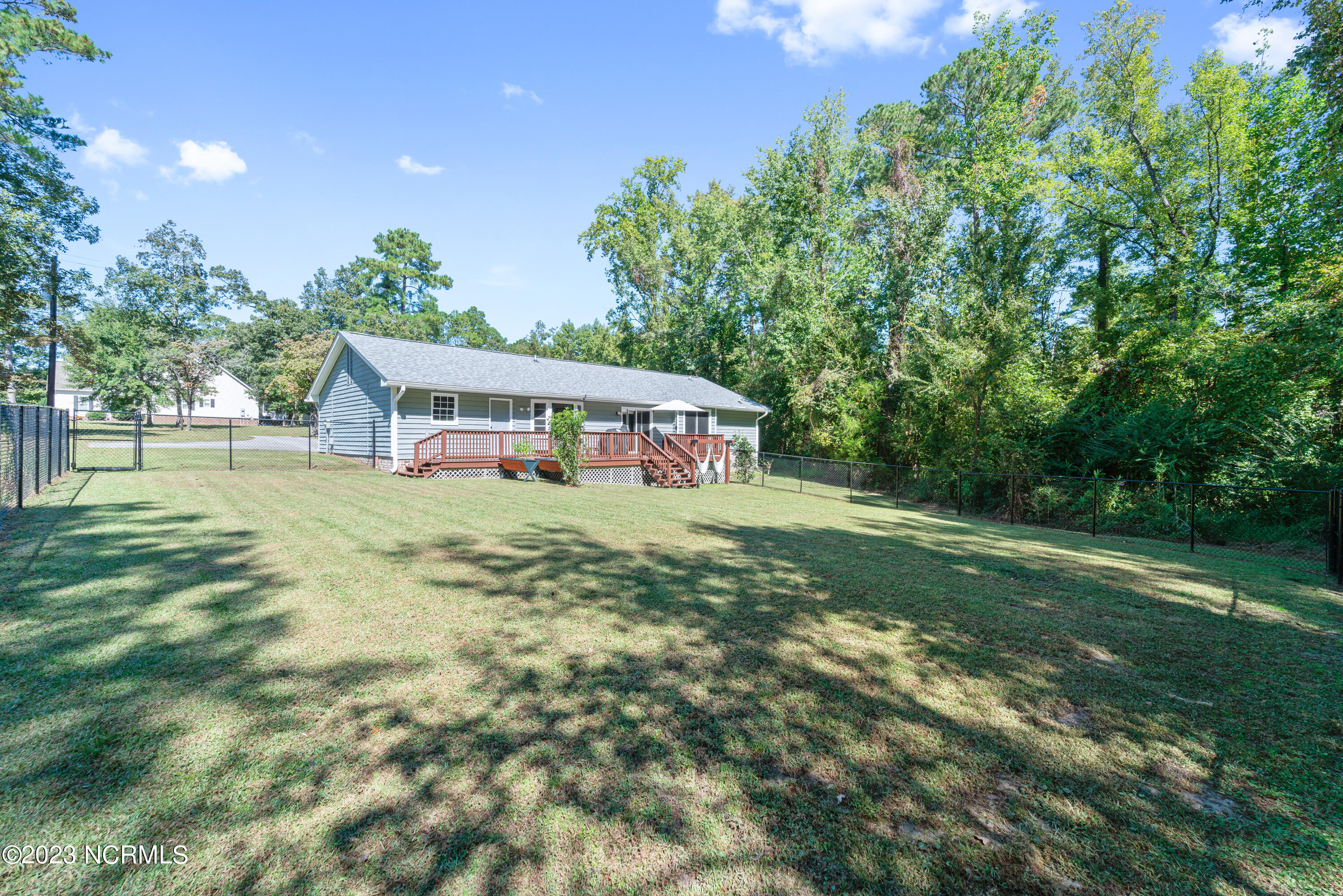 420 Ridge Road Jacksonville, NC 28540 - Photo 18 of 23