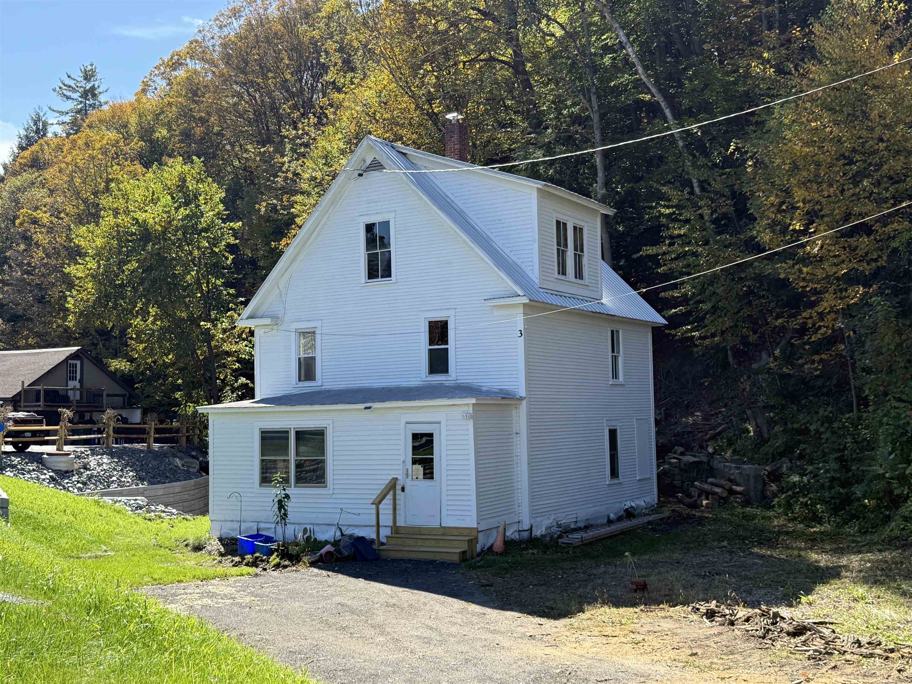 3 Chester Road Springfield, VT 05156 - Photo 2 of 48