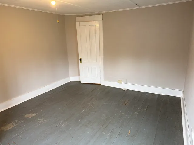 $165,000 | 3 Chester Road, Springfield, VT 05156