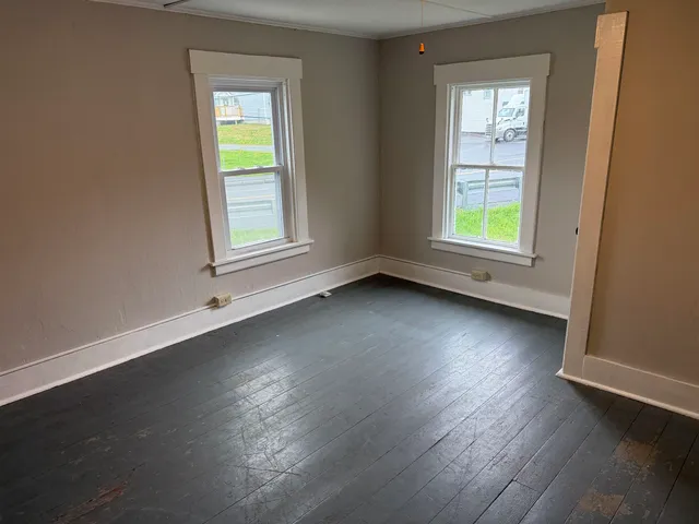 $165,000 | 3 Chester Road, Springfield, VT 05156