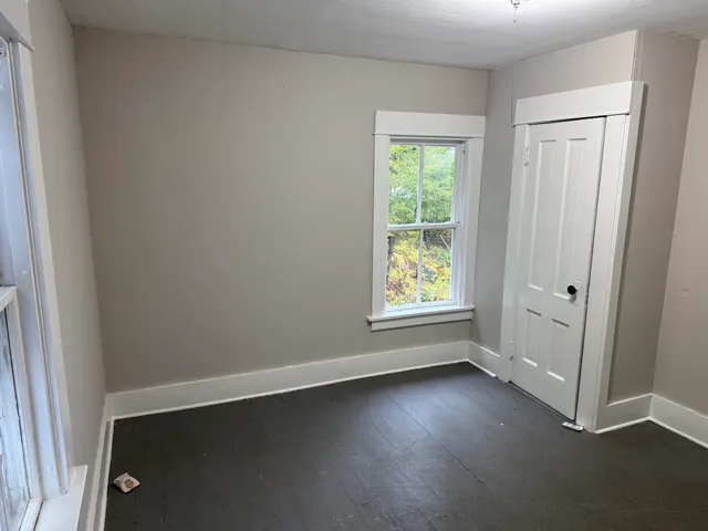 $165,000 | 3 Chester Road, Springfield, VT 05156