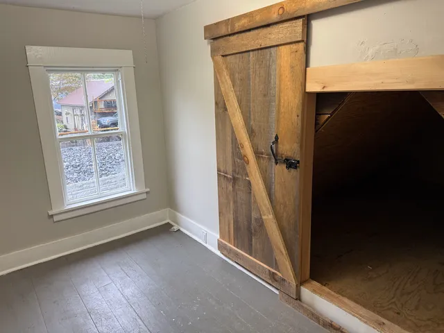 $165,000 | 3 Chester Road, Springfield, VT 05156