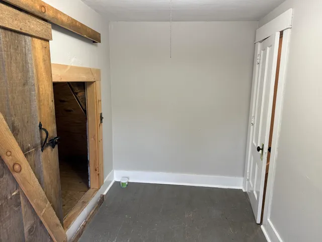 $165,000 | 3 Chester Road, Springfield, VT 05156