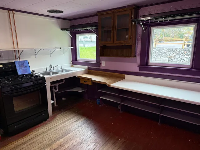 $165,000 | 3 Chester Road, Springfield, VT 05156