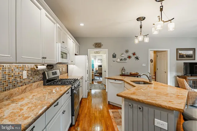 $550,000 | 475 Fairmont Drive, Unit 237, Chester Springs, PA 19425