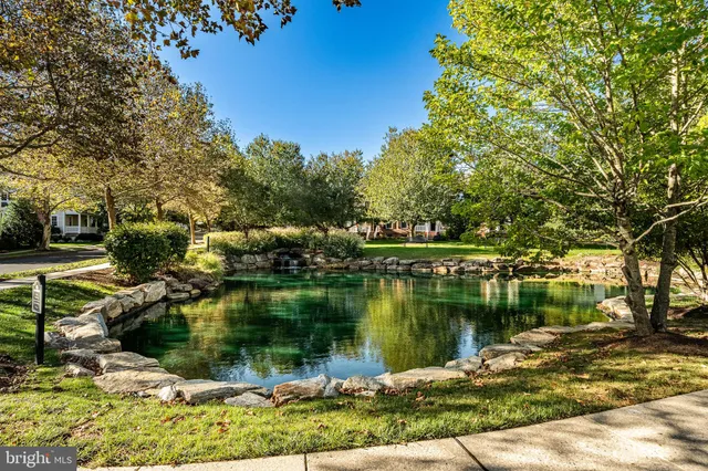 $550,000 | 475 Fairmont Drive, Unit 237, Chester Springs, PA 19425