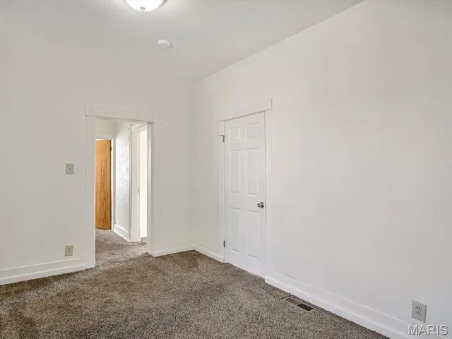 $125,000 | 221 North 2nd Street, Belleville, IL 62220