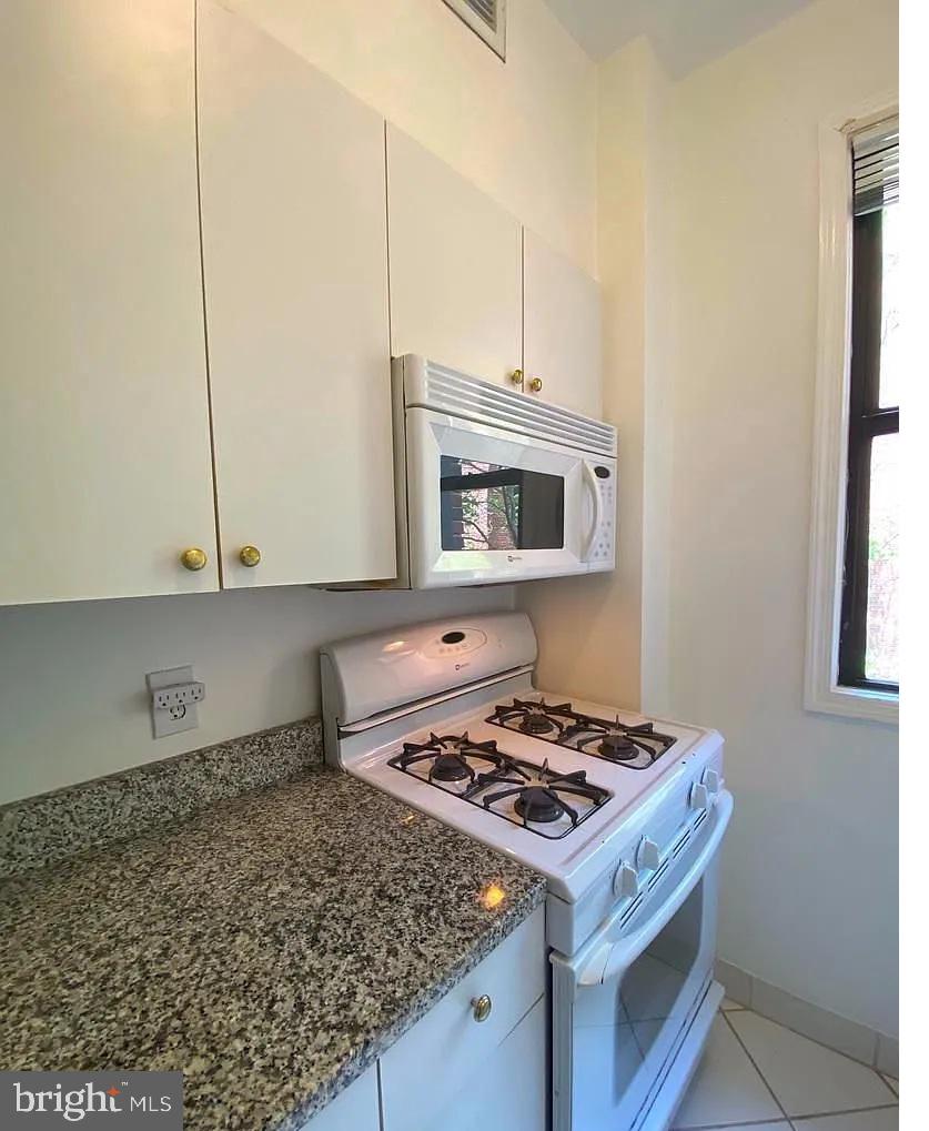 2515 K Street Northwest, Unit 503 Washington, DC 20037 - Photo 9 of 24