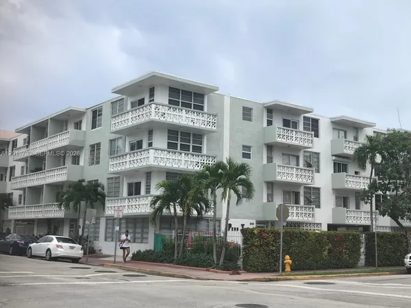 $1,850 | 949 Pennsylvania Avenue, Unit 309, Miami Beach, FL 33139
