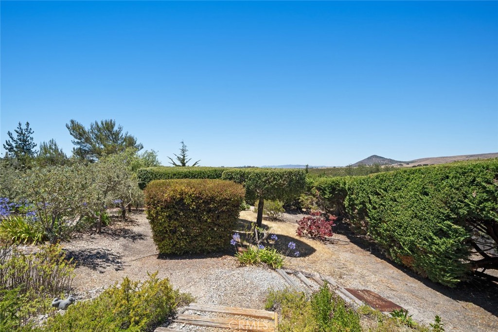 225 Broken Arrow Road Nipomo, CA 93444 - Photo 25 of 75