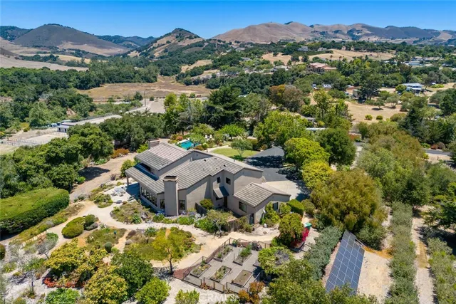 $2,245,000 | 225 Broken Arrow Road, Nipomo, CA 93444
