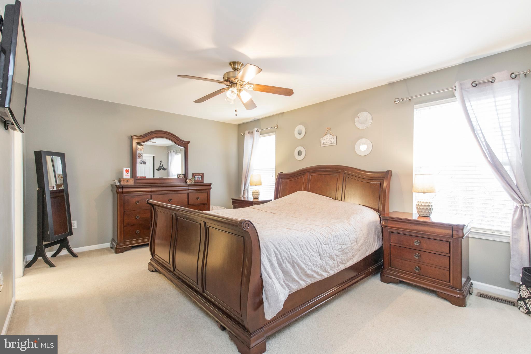 238 Springvalley Way Aston, PA 19014 - Photo 20 of 34 Gallery Image 20