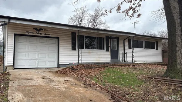 $99,900 | 1537 Chesley Drive, St. Louis, MO 63136