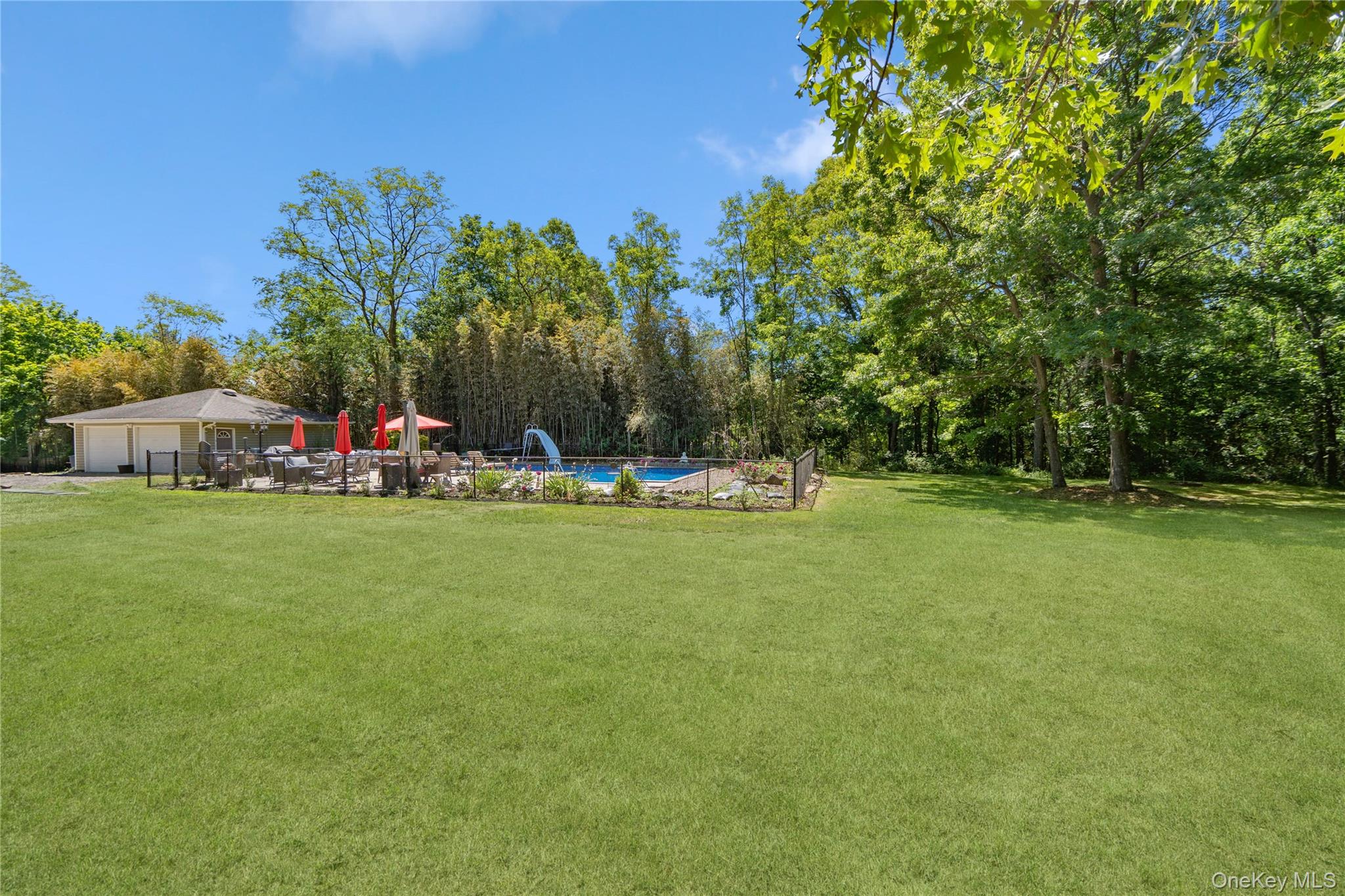 280 Holbrook Road Ronkonkoma, NY 11779 - Photo 30 of 30