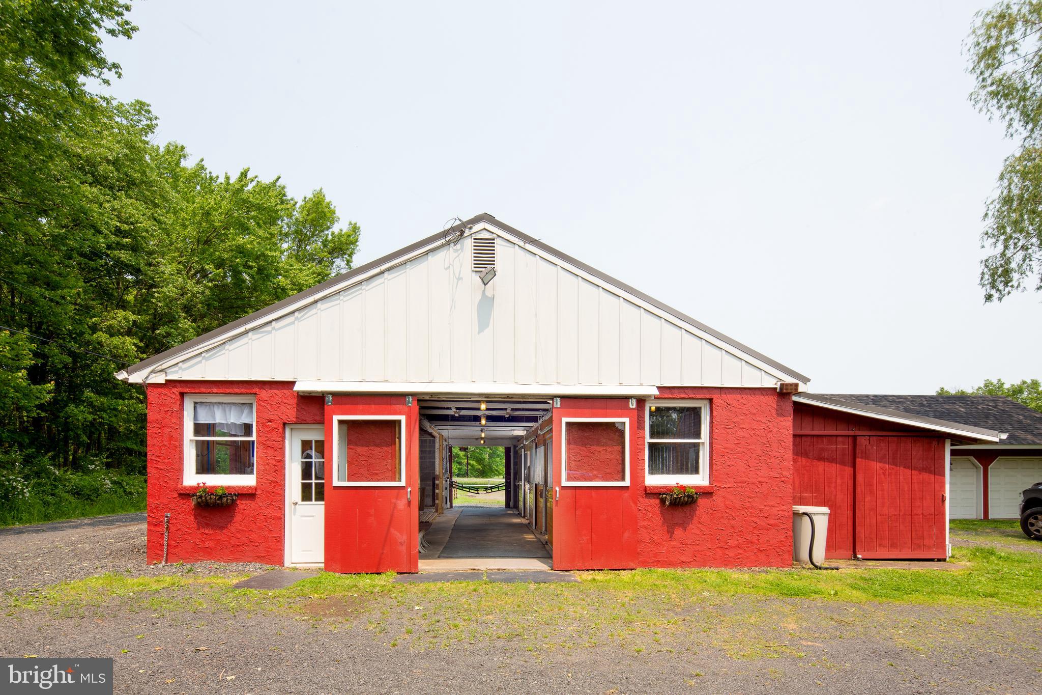 5656 Toll Gate Road Pipersville, PA 18947 - Photo 18 of 22 Gallery Image 18