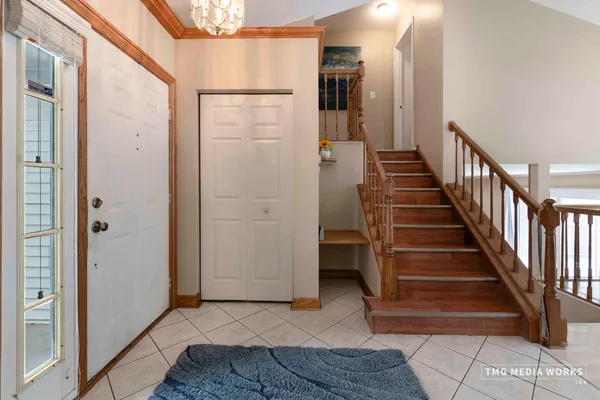 $409,500 | 3540 Fairfax Court West, Aurora, IL 60504