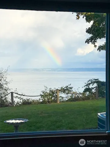 $4,500 | 31710 Sunrise Beach Court Northeast, Kingston, WA 98346