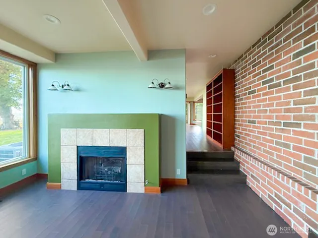 $4,500 | 31710 Sunrise Beach Court Northeast, Kingston, WA 98346