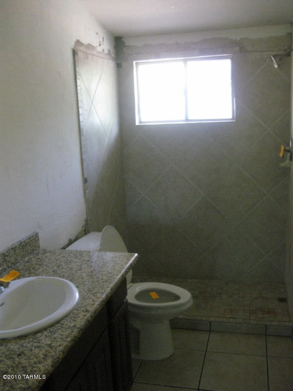 2342 Las Lomitas Road Tucson, AZ 85741 - Photo 6 of 13
