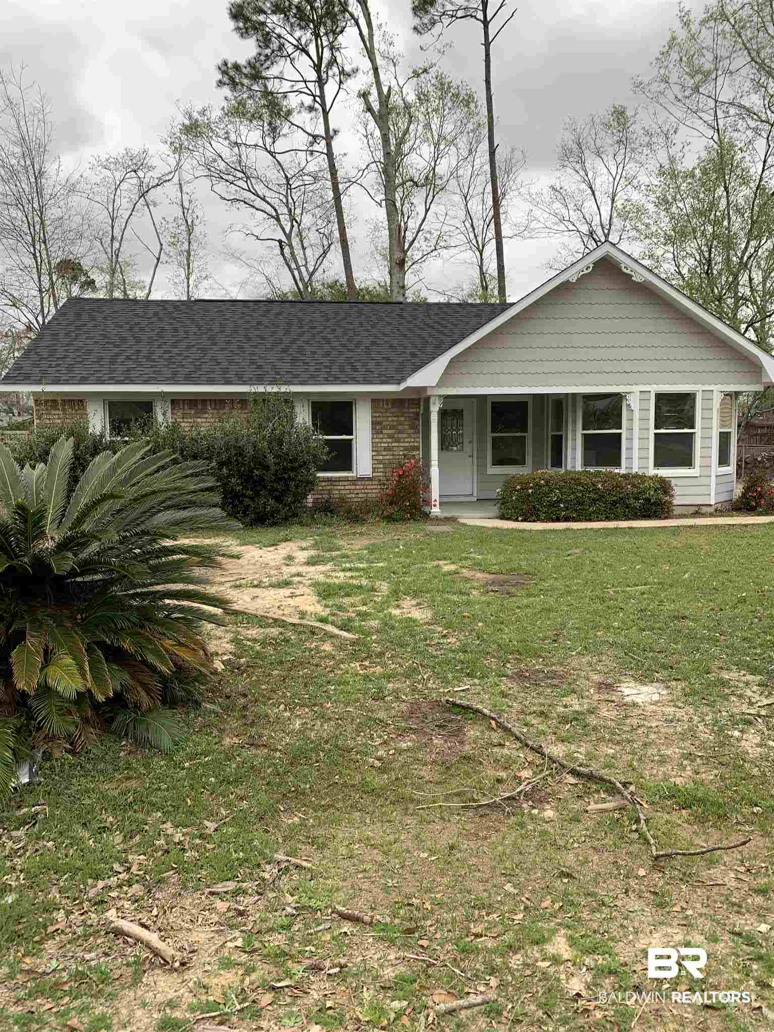 629 East Gate Circle Foley, AL 36535 - Photo 1 of 1