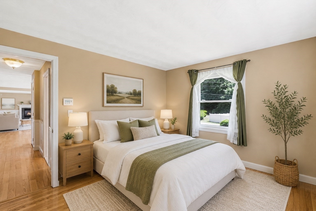 14 Raymond Road Chelmsford, MA 01824 - Photo 13 of 35